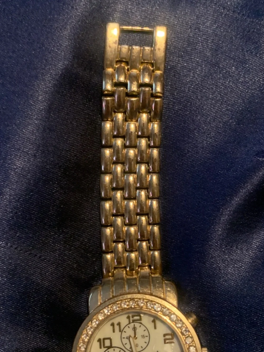 Bella Rose Closet Gold-Tone Men's Bracelet Watch with Crystal Accents